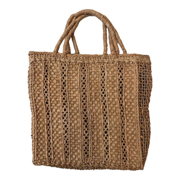 J. Crew Handbags - J.‎ Crew Straw Tote Bag With Blue Lining